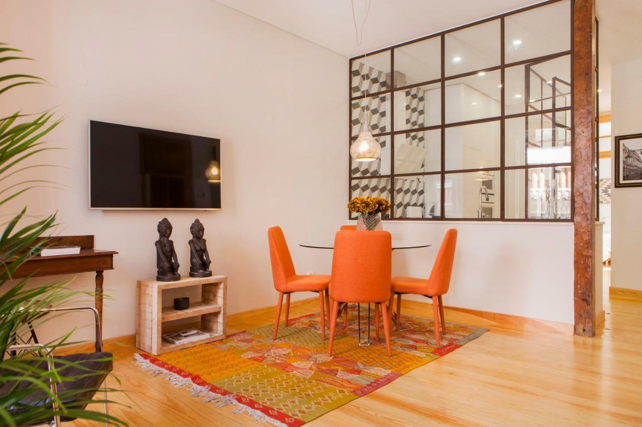 Apartment Charming Flat With Balconies Chiado District 2 Bedrooms & Ac 19th Century Building Lisbon