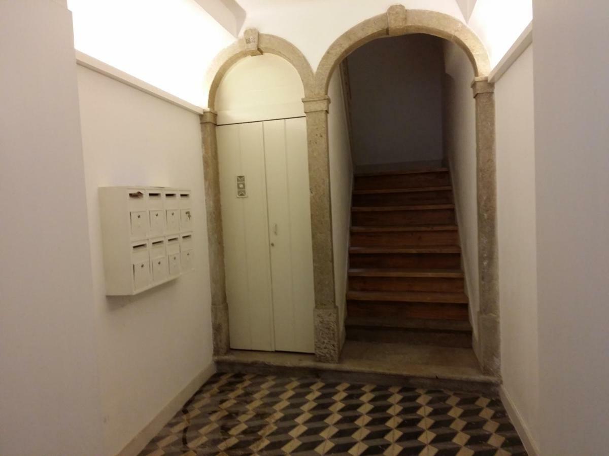 Charming Flat With Balconies Chiado District 2 Bedrooms & Ac 19th Century Building Apartment Lisbon
