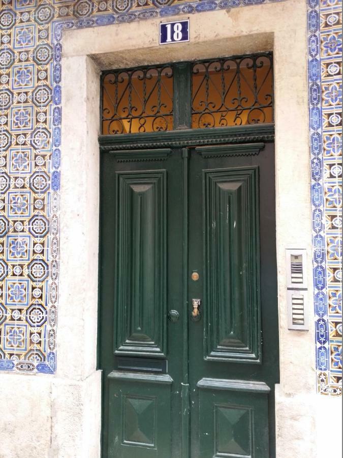 Charming Flat With Balconies Chiado District 2 Bedrooms & Ac 19th Century Building Lisbon