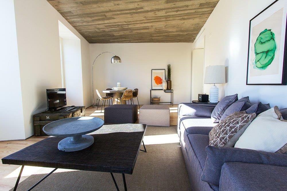 Apartment Luxury T.m. Flat With A View Lissabon