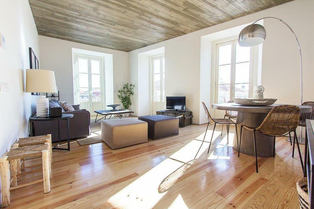Luxury T.m. Flat With A View Lissabon