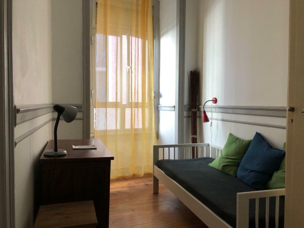Apartment Encantadora Casa Do Limoeiro Lissabon