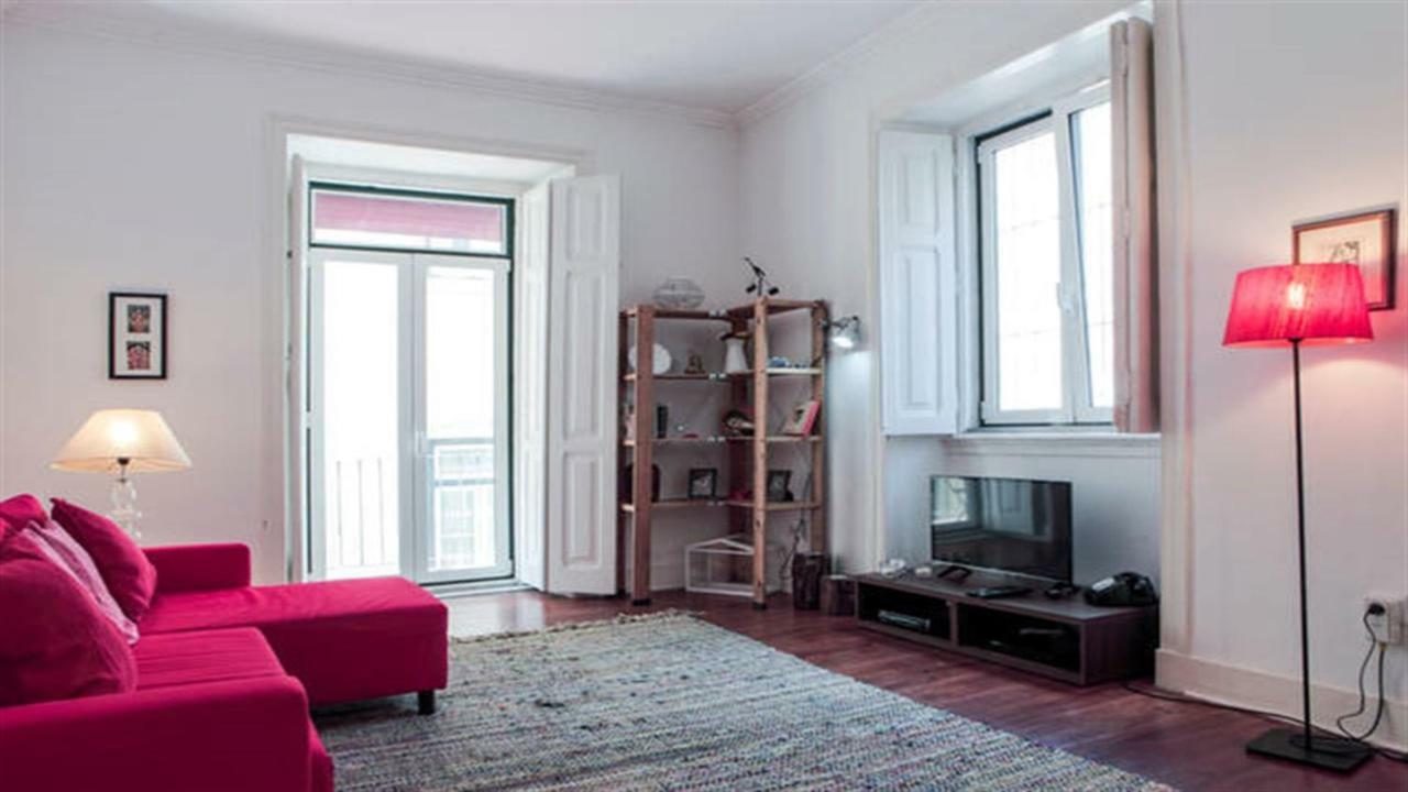 Spacious Tailor Made Bairro Alto Appartement