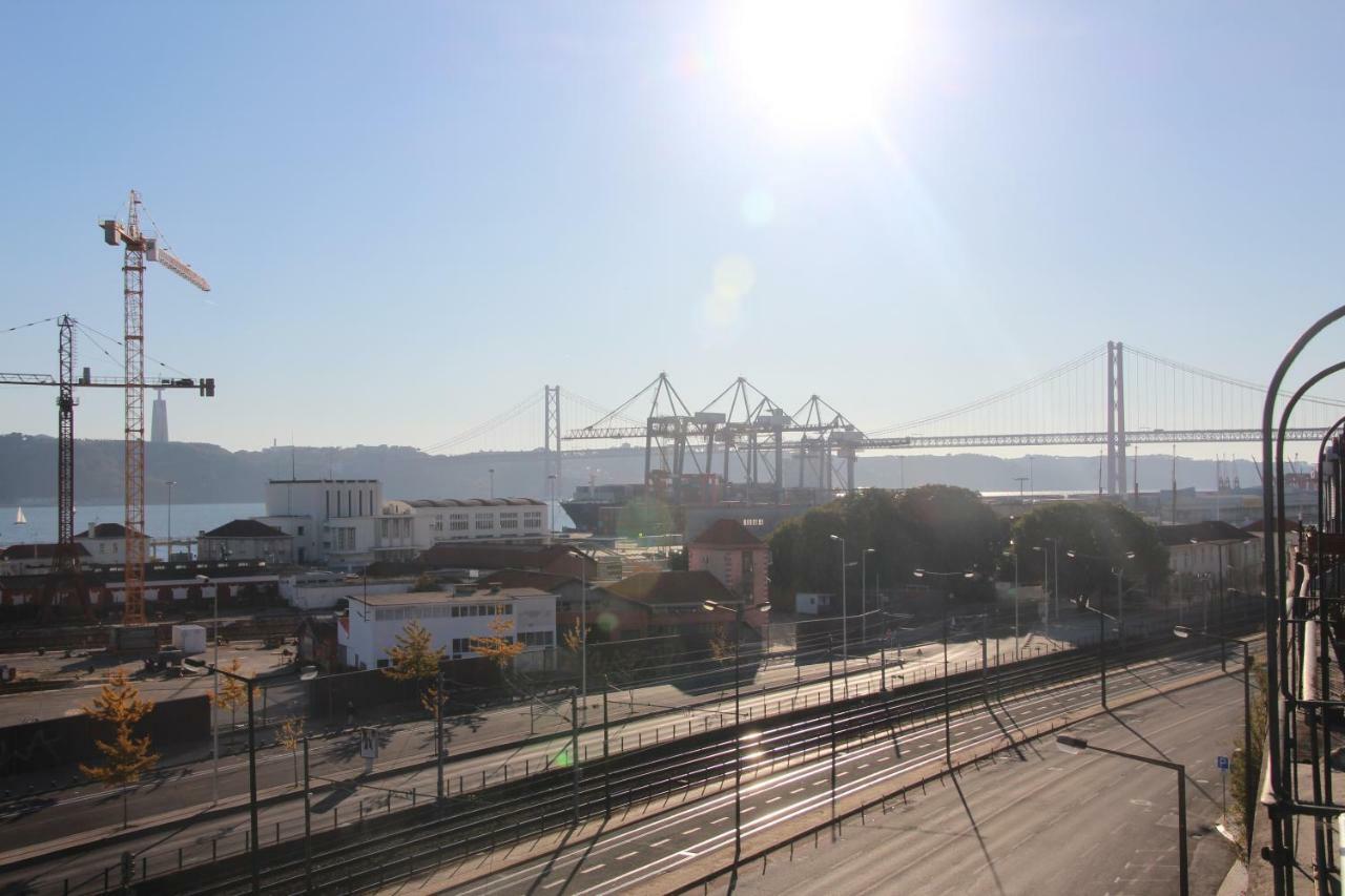 Tejo90 - Penthouse By The River * Lisboa