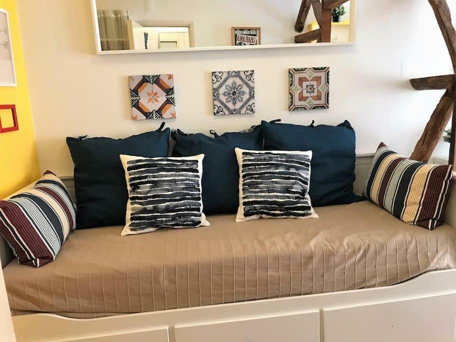 Typical Studio In Great Location! Tram 28! Apartamento *