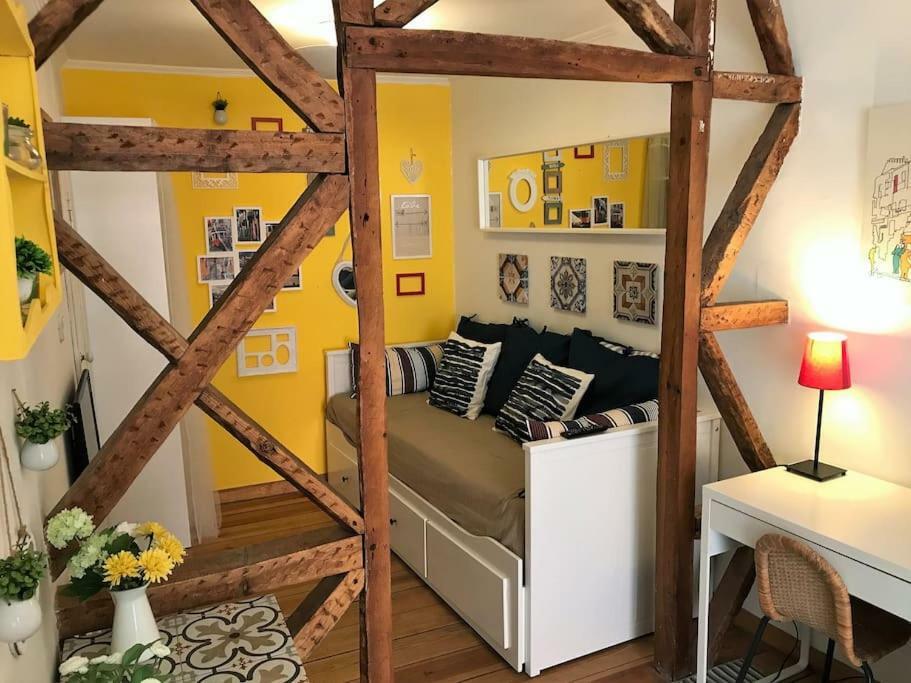 Typical Studio In Great Location! Tram 28! Apartamento