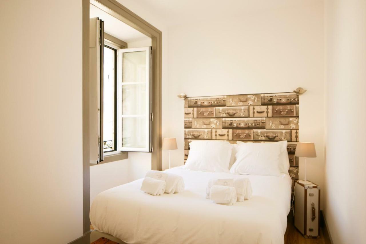 Apartment Trendy And Super 21 By Lisbonne Collection *