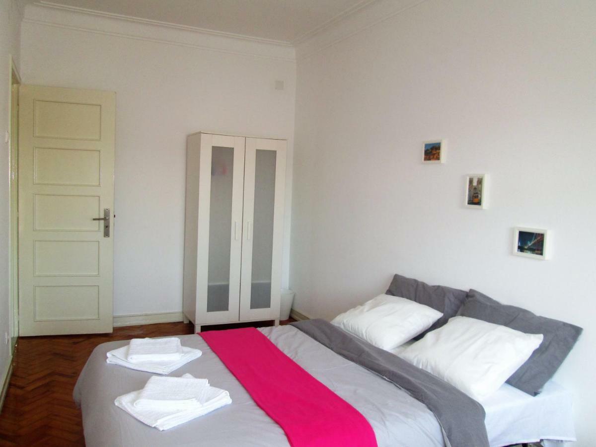 Belem Cozy Bedroom *