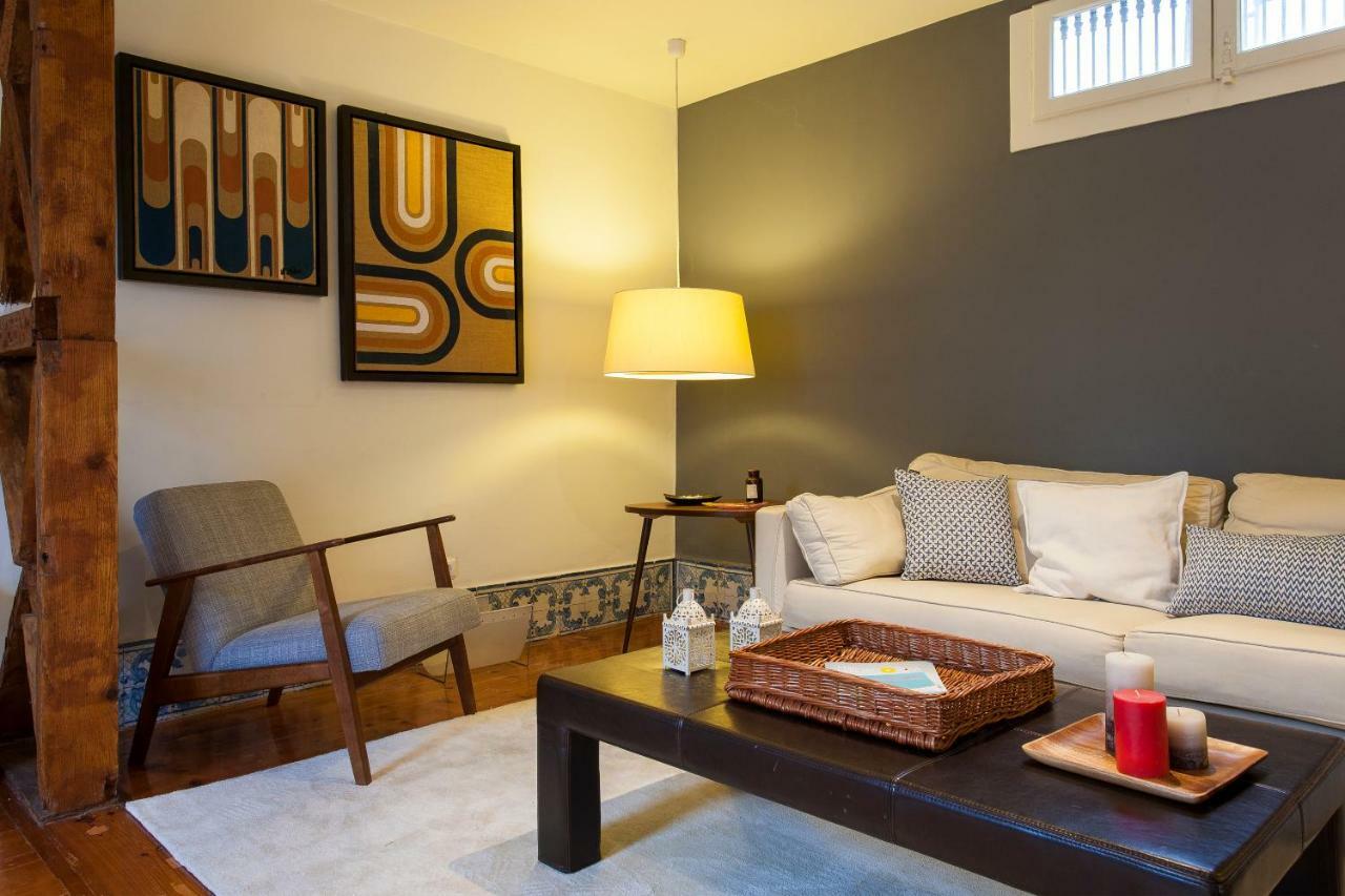 Apartment Bairro Alto-chiado 2 Bdr Beautifull View *