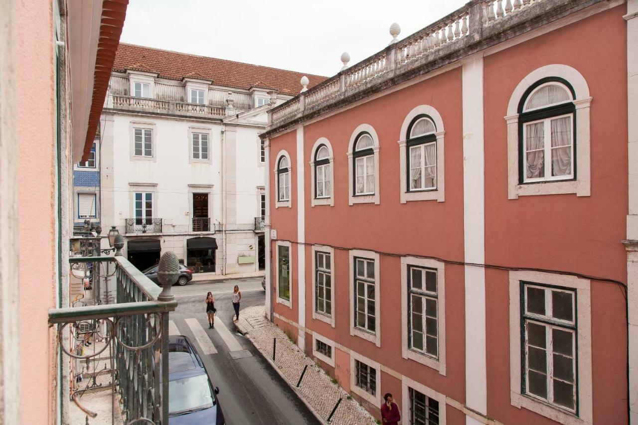 Principe Real Beautiful 3 Bedroom Flat * Lisboa