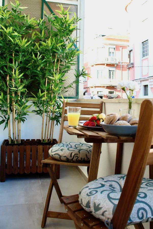River View Balcony - Historic Center ! Lisbon