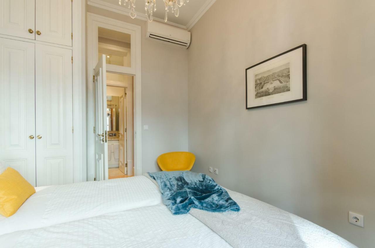 Baixa Downtown Fabulous And Sophisticate With Elevator 18th Century Building *