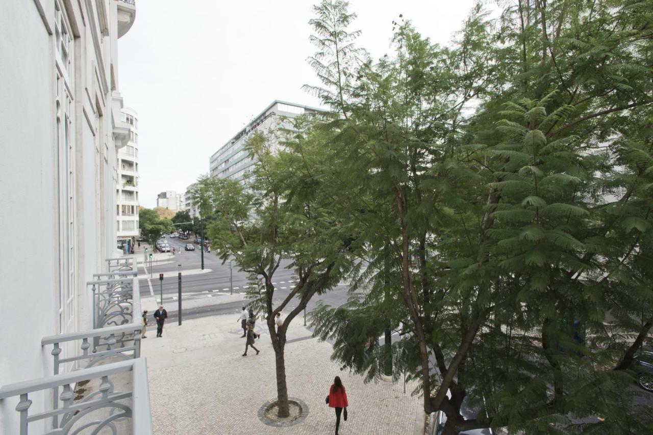 Libest Av. Da Republica 1 - Saldanha * Lissabon