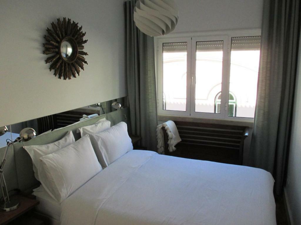 Chiado Terrace Apartment Lisbon