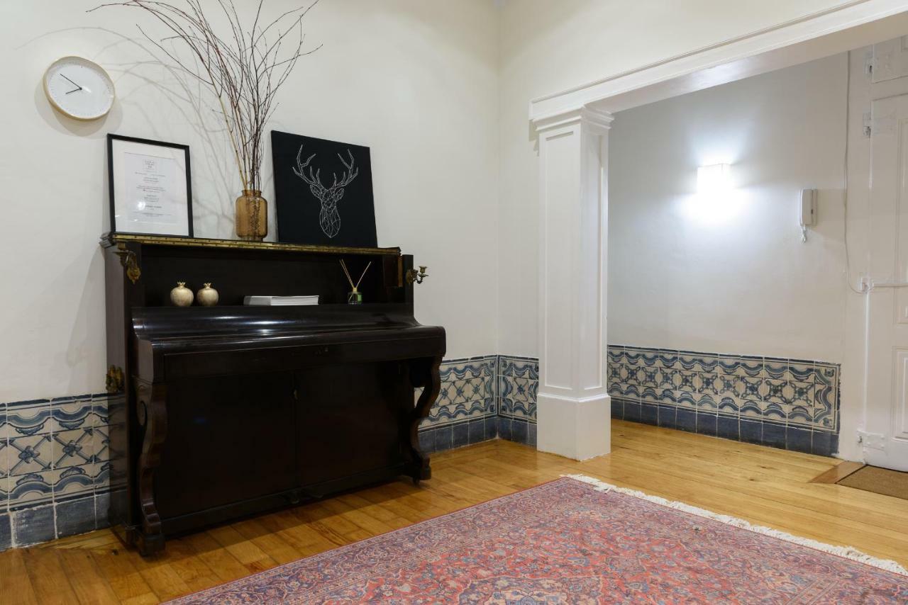 Apartment Janelas Verdes Lissabon