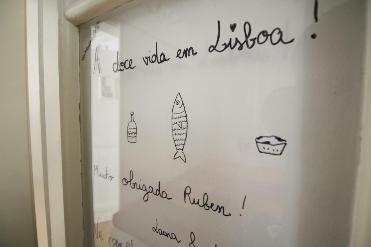 Appartement Bairro Alto Window - Cozy Spot In A Buzzing Locale *