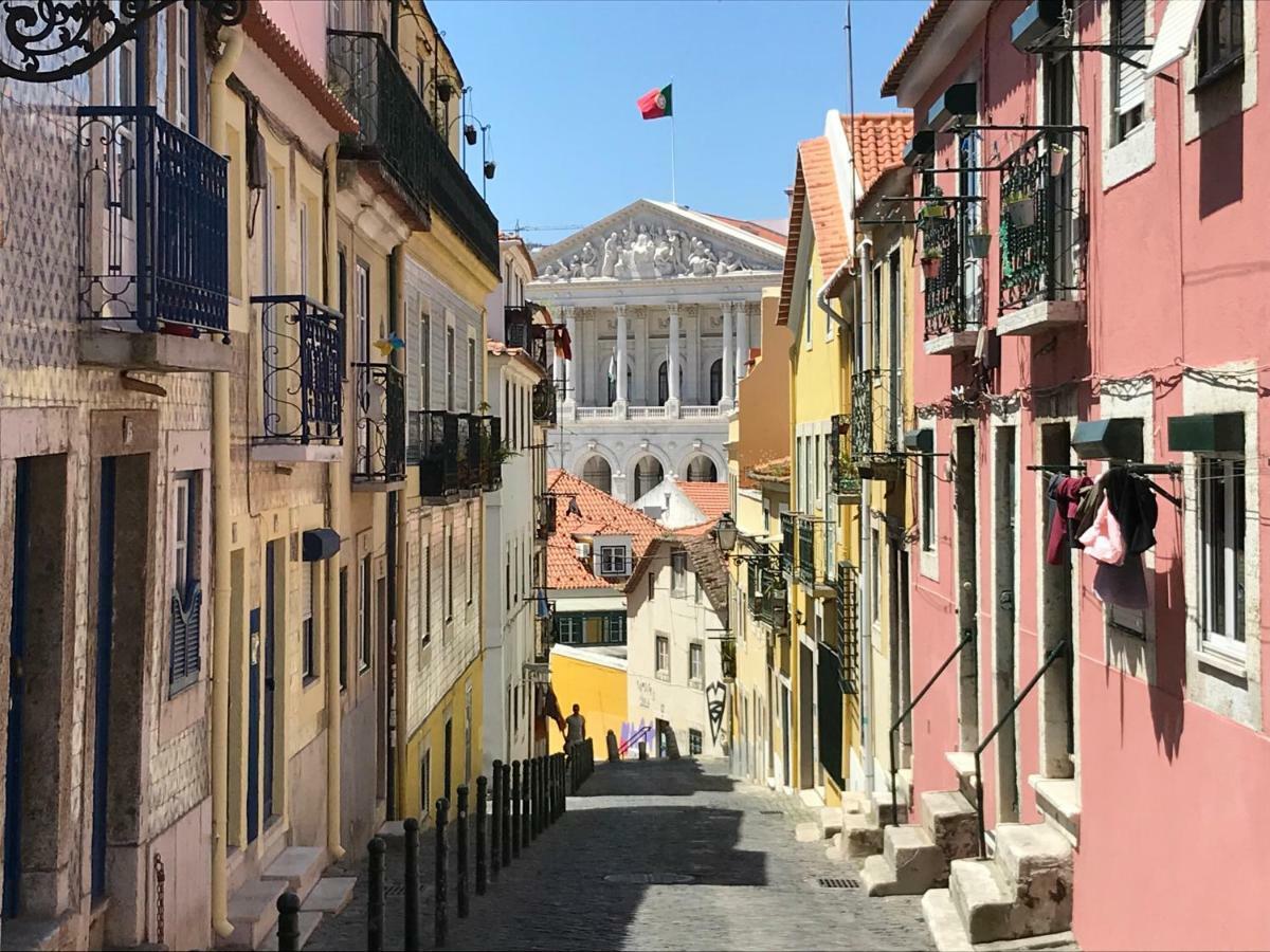 #tram28_cosy Lissabon