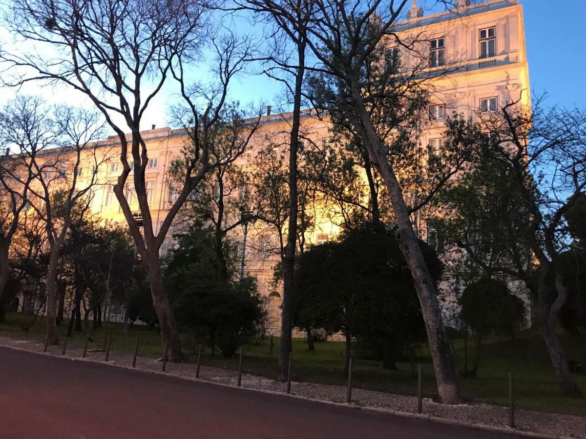 Excellent 2 Bedroom In Appartement Lisboa