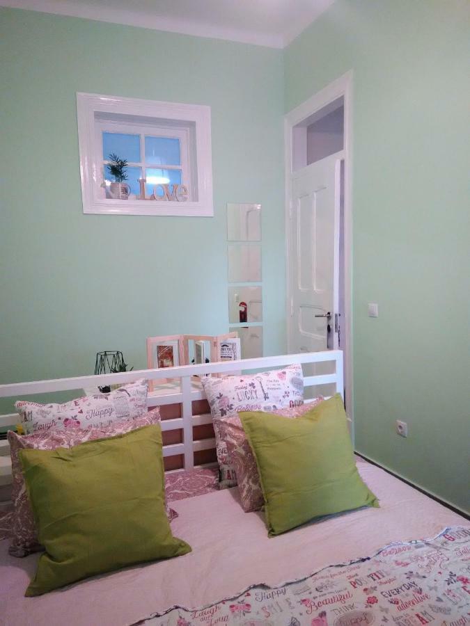 Apartament's Veiga Areeiro * Lissabon