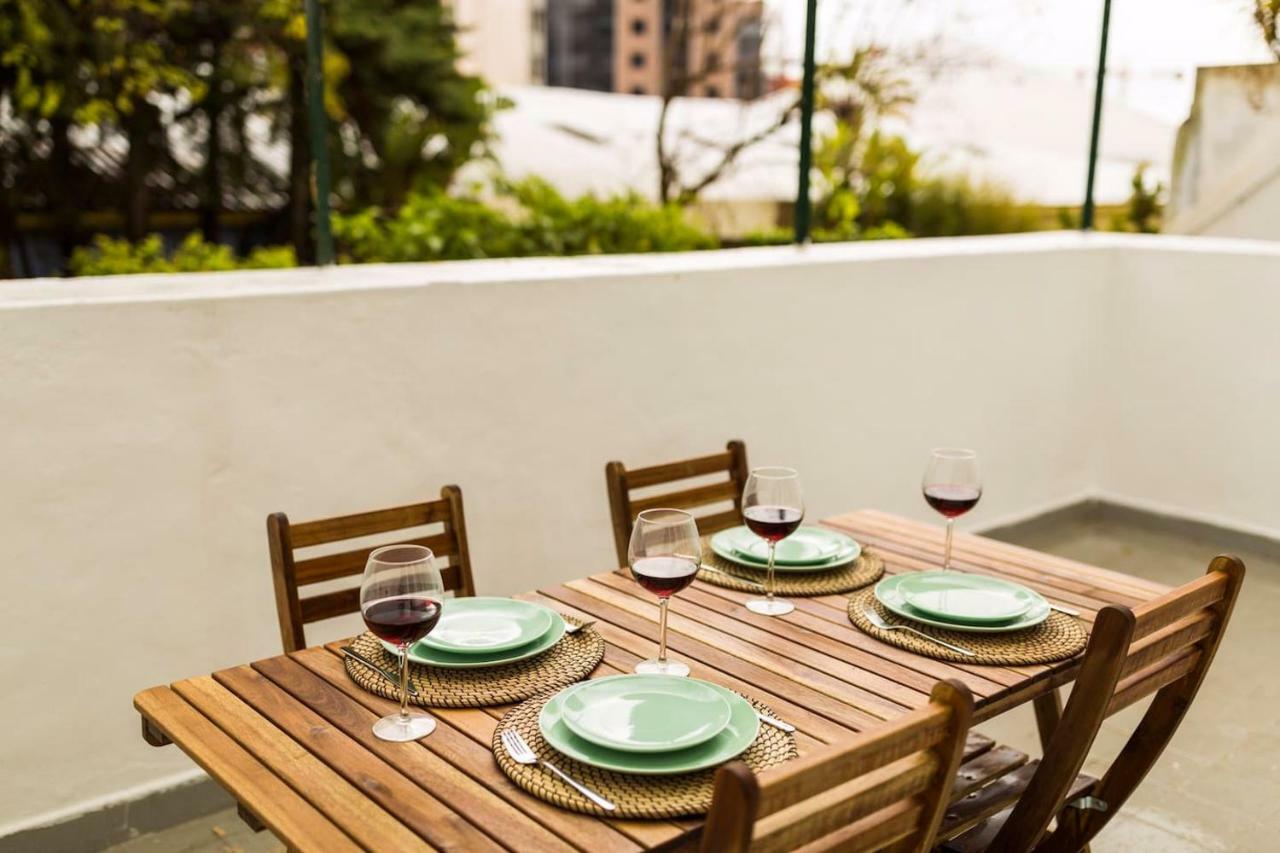 Ola - Rato Terrace Iv Apartment