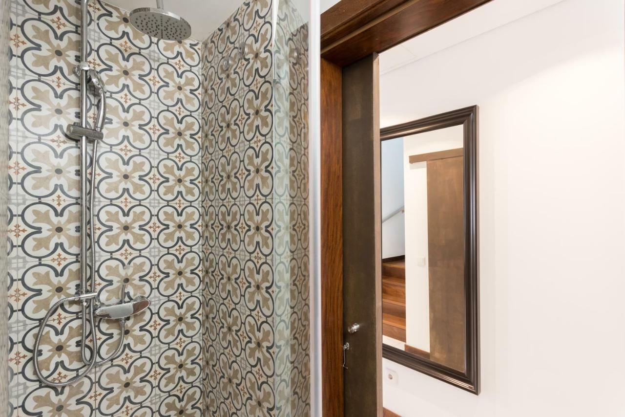 Rossio Penthouse Three-bedroom W/ River View And Parking - By Lu Holidays * Lissabon