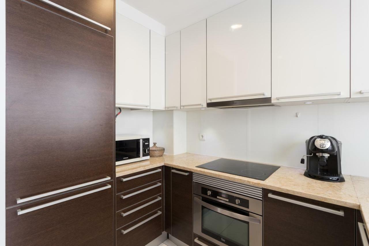 Apartment Rossio Penthouse Three-bedroom W/ River View And Parking - By Lu Holidays Lissabon