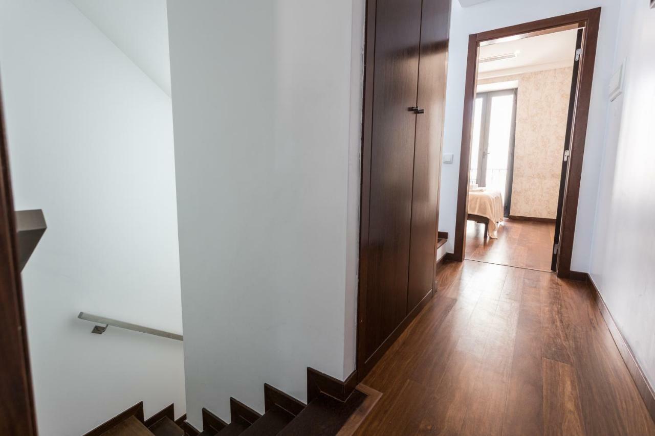 Rossio Penthouse Three-bedroom W/ River View And Parking - By Lu Holidays *