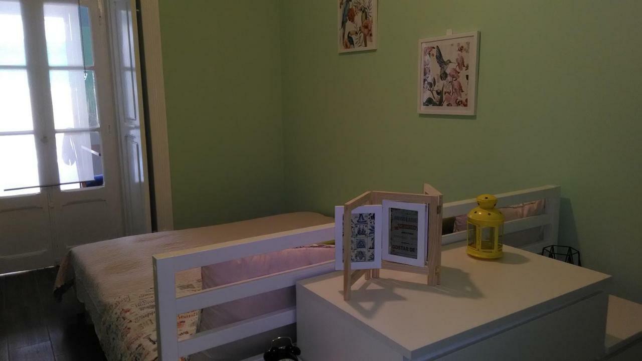 Apartament's Veiga Areeiro * Lissabon