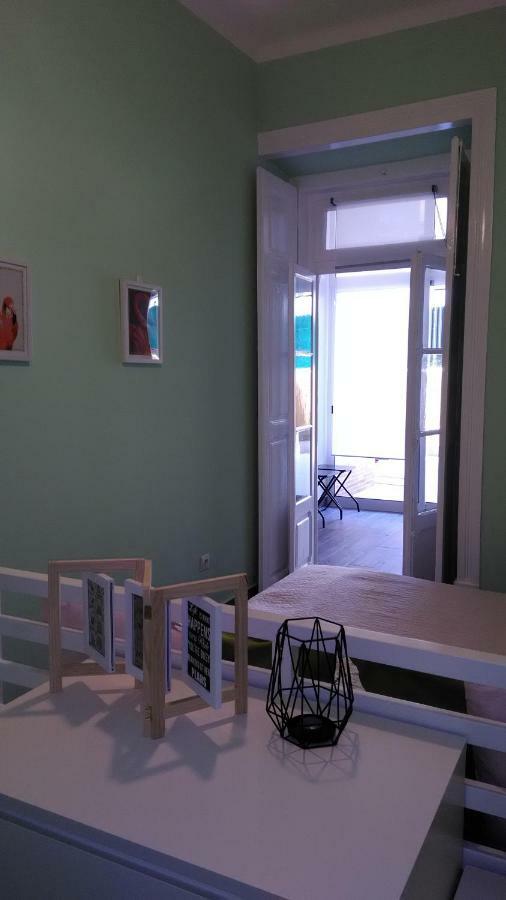 Gasthuis Apartament's Veiga Areeiro *
