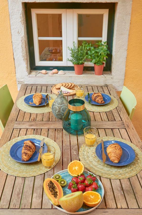 Styling In Historic Center Apartment Lissabon