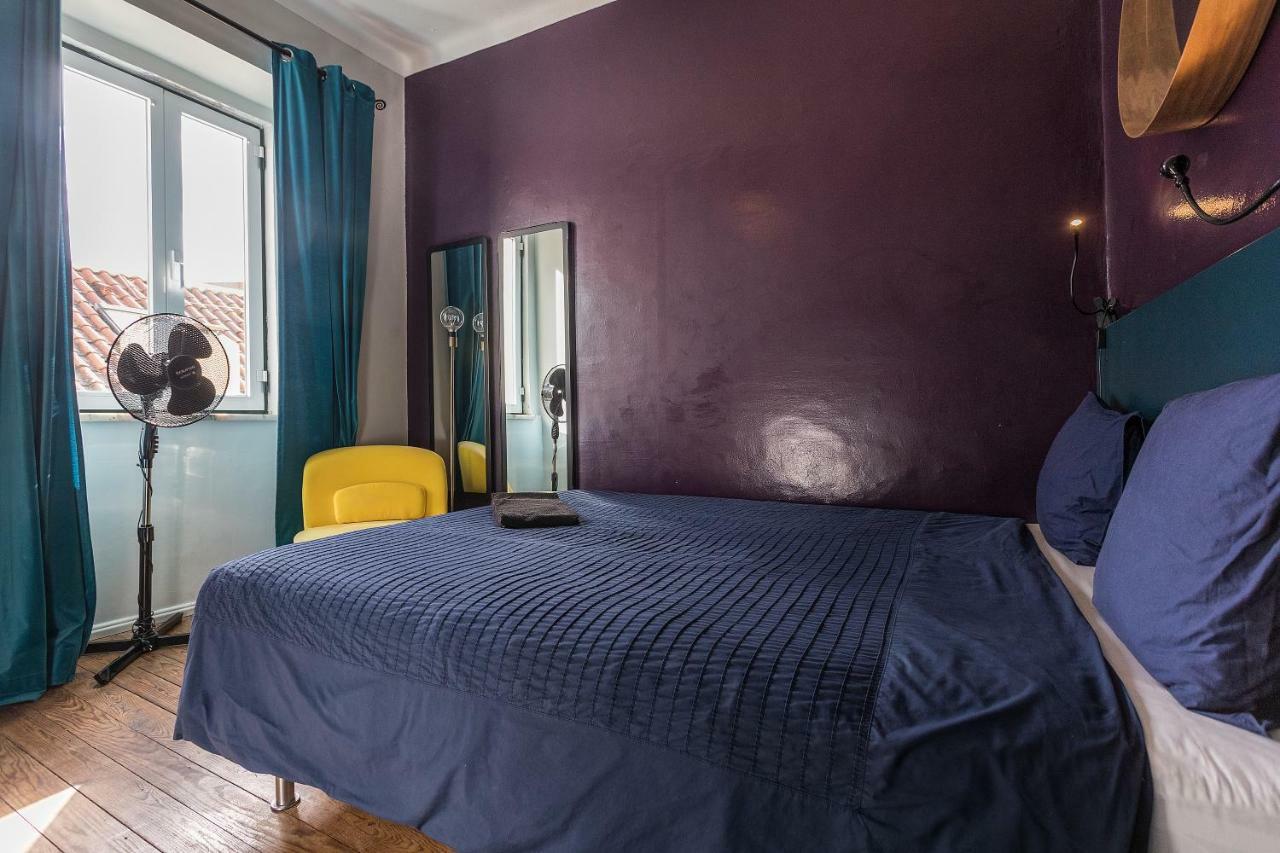 Apartment Chiado Bairro Alto, Bright And Newly Renovated 3 Bedroom Apartment, Historical Center