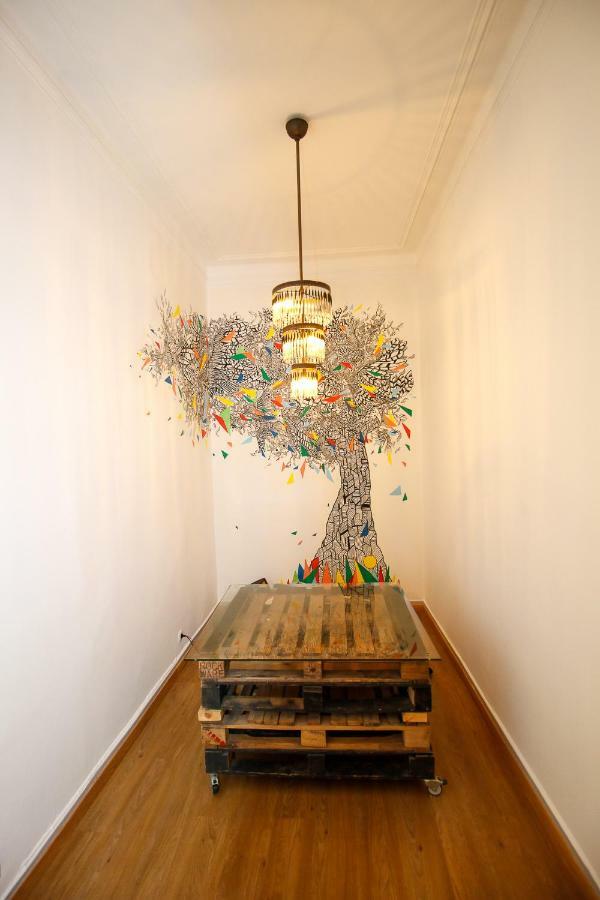 Pensao Rosinha Art Gallery House Maison d'hôtes Lisboa
