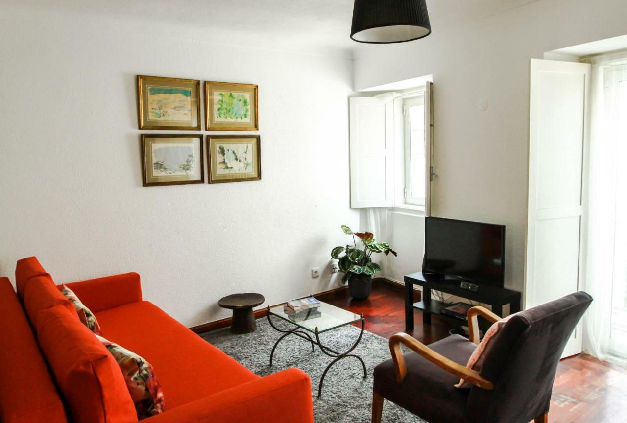 Cozy And Spacious In Graca, Apartment *
