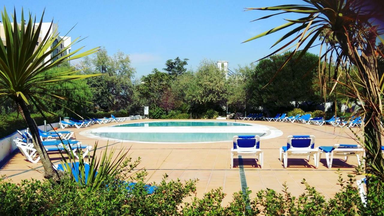 Relax Pool Apart. Parking&garden! * Lissabon