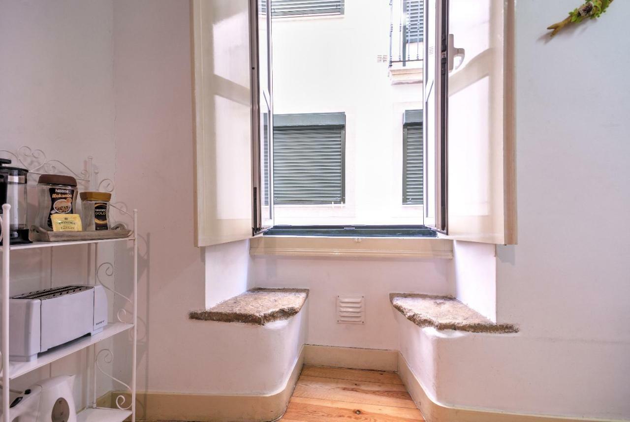 Alfama 88, By With A View