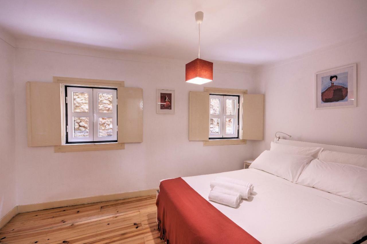Alfama 88, By With A View Apartment
