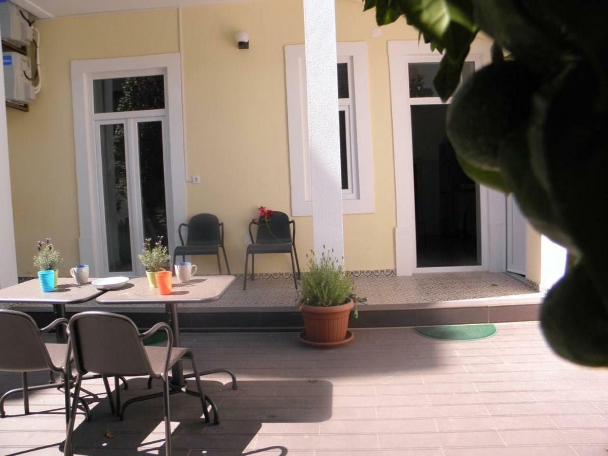 Sunny Orange Garden In Appartement *