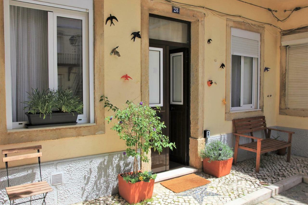 The Back Street Nest * Lissabon
