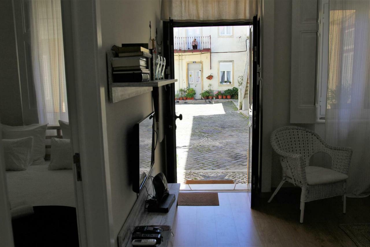 The Back Street Nest Lissabon