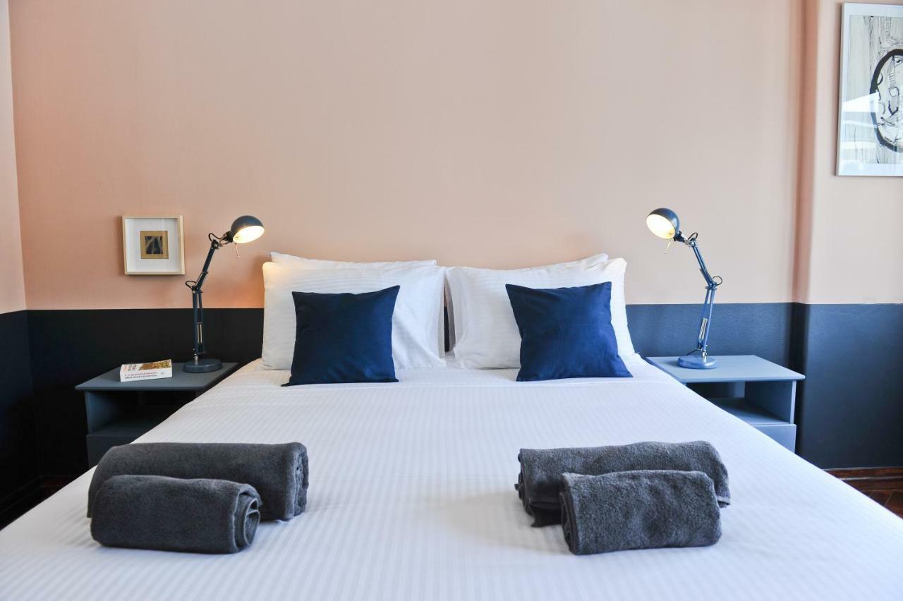 Appartement Cosmopolitan Comfort In 4a- By Misha's Place