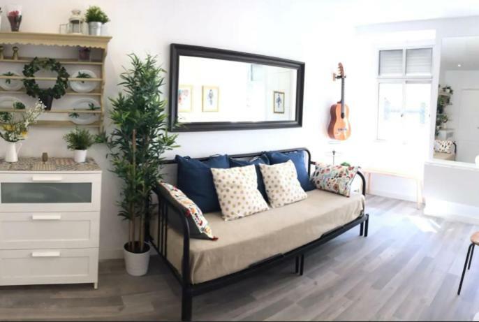 Apartment Cozy And Beautiful Flat In Great Location! Lisbon
