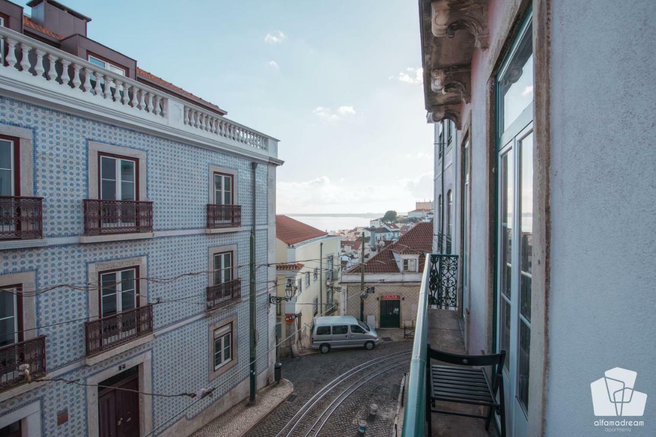 Alfama Dream *