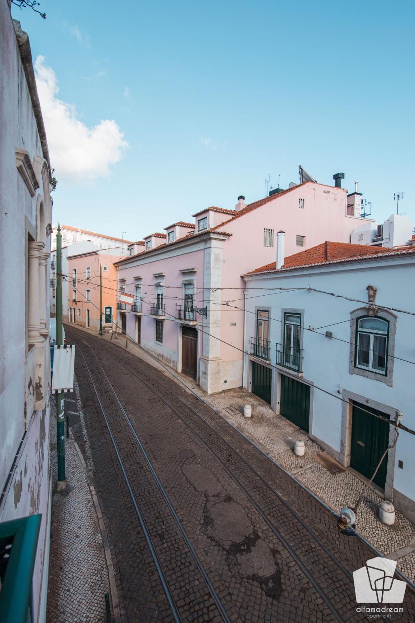 Alfama Dream