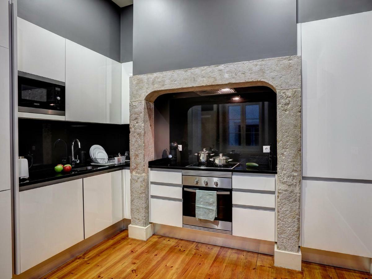 Canaan Boutique Fanqueiros 114 By Get Your Apartment