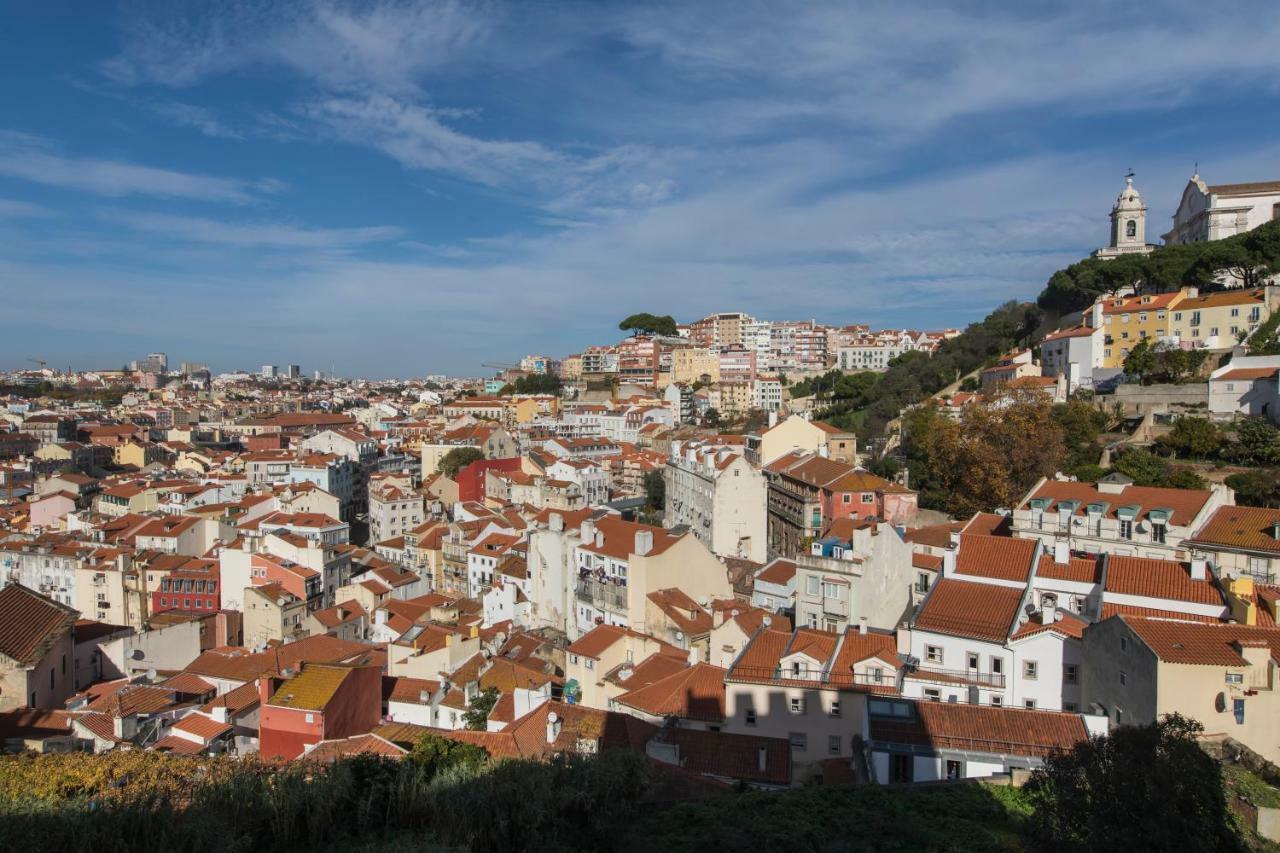 Modern With View Near Castelo De Sao Jorge * Lissabon