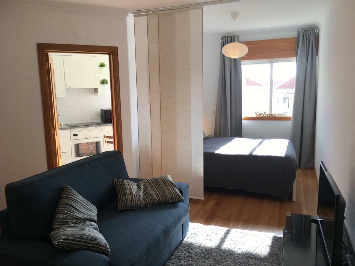 8 Bit Building - Another New Appartement