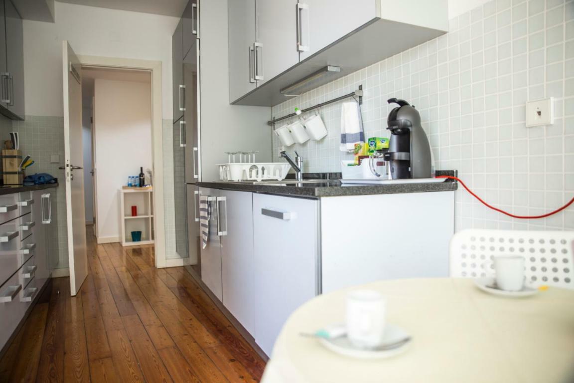 Fala-so 16 - 4 Bed Elegance In Historic District Lisboa