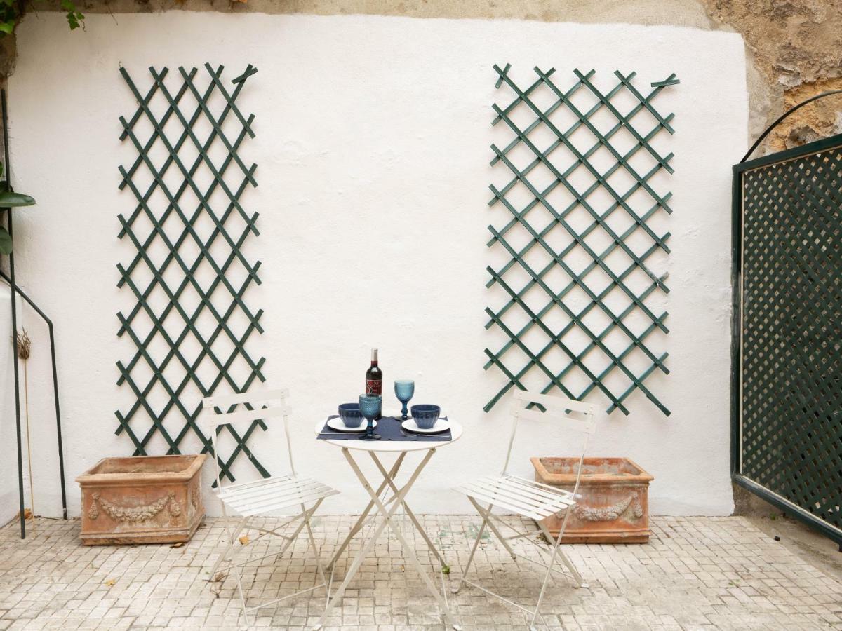 Alma De Santos * Lisboa