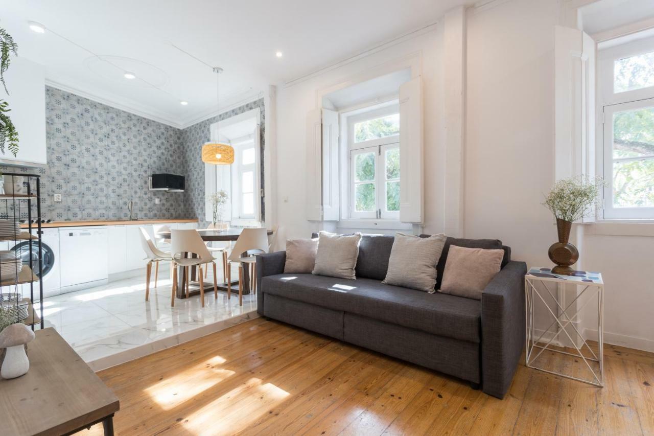 Alfama Tale Four-bedroom W/ River View - By Lu Holidays