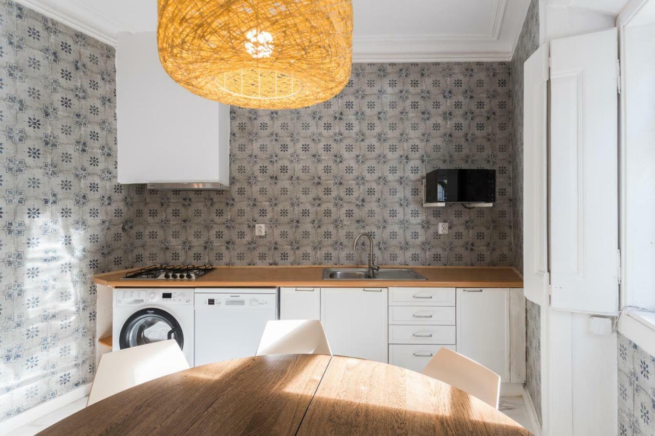 Apartment Alfama Tale Four-bedroom W/ River View - By Lu Holidays *